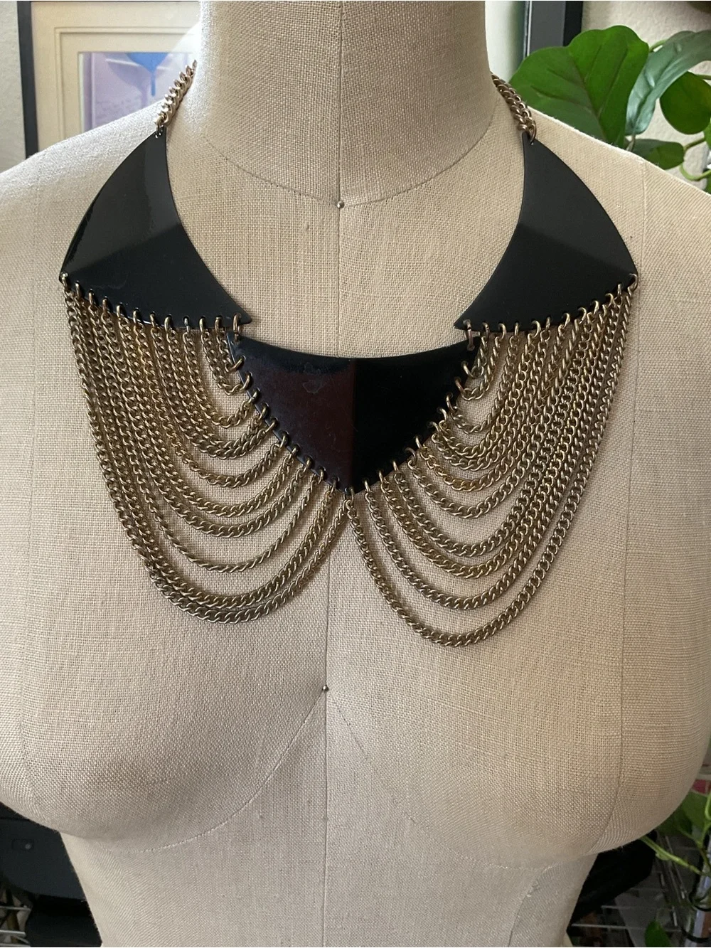 💜💜💜Mika Yoga Wear Black and Gold Layered Chain Collar Necklace